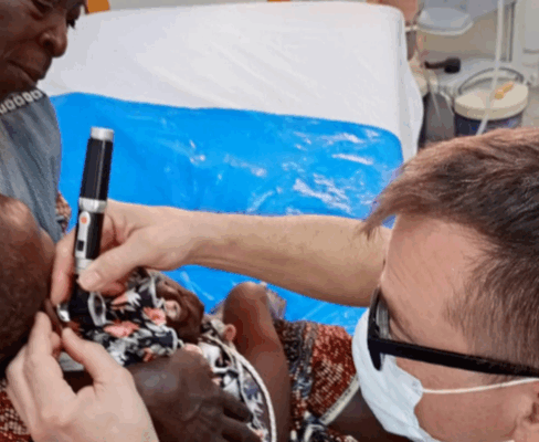 Erste HNO-Abteilung für Kinder in Bassar